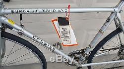 Schwinn 1977 Super Le Tour Vintage Men's Bicycle 27 10 Speed