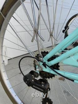 Schwinn Admiral Cruiser Bike Hybrid Vintage 7 Speed. Light blue