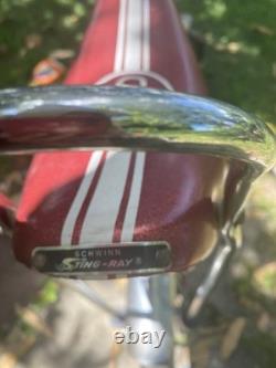 Schwinn Apple Krate Sting-Ray 20 in Cruiser Bike Red/Silver Steel Frame Vintage