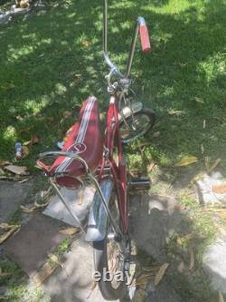 Schwinn Apple Krate Sting-Ray 20 in Cruiser Bike Red/Silver Steel Frame Vintage