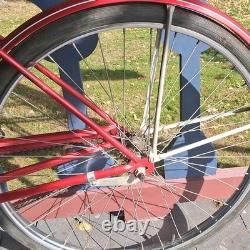 Schwinn Breeze 1971 Vintage Cruiser Bike 26 Red With Woven Badket & Speedster