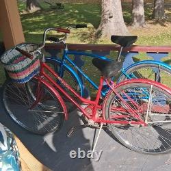 Schwinn Breeze 1971 Vintage Cruiser Bike 26 Red With Woven Badket & Speedster