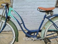 Schwinn Ladies Panther S2 26 Balloon Bicycle Vintage blue