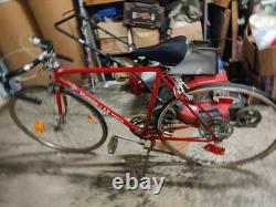 Schwinn Le Tour Vintage Red Racing Bike with Drop Bars Side-Pull Caliper