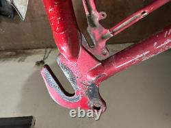Schwinn Panther II RED 26 vintage antique Balloon Tire, Corvette, Jaguar 1959