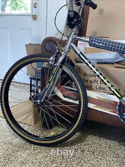 Schwinn Predator Team Z OLD School BMX BIKE 24' Restored Beautiful Vintage 83