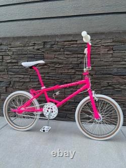 Schwinn Predator YO! FreeForm Pro Vintage Old BMX Freestyle Bike Pink 48 Araya