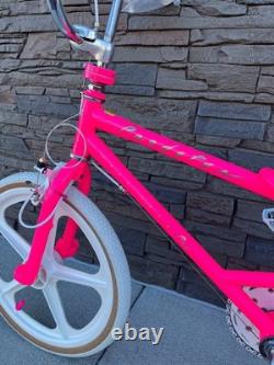 Schwinn Predator YO! FreeForm Pro Vintage Old BMX Freestyle Bike Pink Bicycle