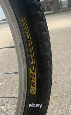 Schwinn Sierra Mountain Bike, 1988 Vintage Very Good