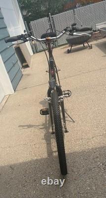 Schwinn Sierra Mountain Bike, 1988 Vintage Very Good