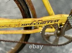 Schwinn Speedster Vintage Yellow Cruiser Bike Steel Frame