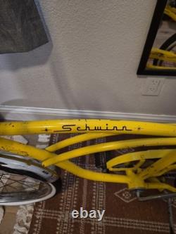 Schwinn Stingray 1974 Vintage Yellow Bike