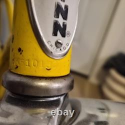 Schwinn Stingray 1974 Vintage Yellow Bike