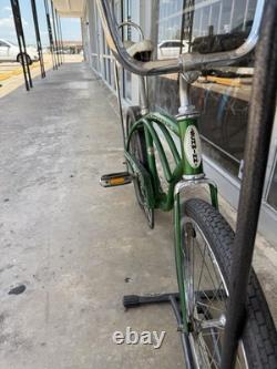 Schwinn Stingray Deluxe 1970 Vintage Campus Green Excellent shape