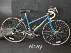 Schwinn Traveler Vintage Ladies Road Bicycle 10 Speed with Drop Bars EXCELLENT