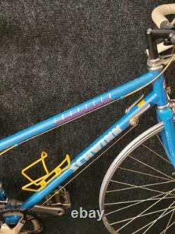 Schwinn Traveler Vintage Ladies Road Bicycle 10 Speed with Drop Bars EXCELLENT