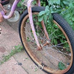 Schwinn Vintage Cruiser Bicycle Purple Steel Frame Classic Cruiser Style