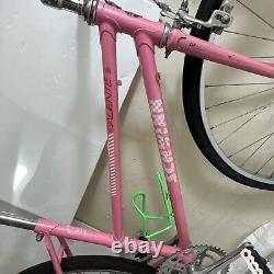 Schwinn Vintage Lady's Bike, 26 X 2 3/8 Tires, Caliente Pink