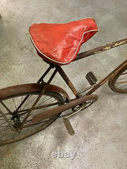 Schwinn World bike with fenders and chain guard 1952 Vintage