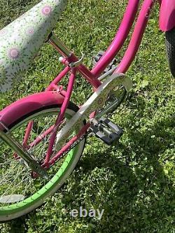 Schwinn bicycle Girls Spirit Bicycle BEAUTIFUL Vintage