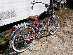 Schwinn motorized bicycle with vintage style