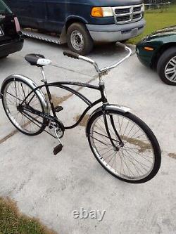 VINTAGE 1967 BLACK SCHWINN TYPHOON BOYS Cruiser 26in