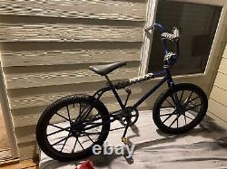 VINTAGE 1976 MAG SCRAMBLER BMX BIKE OLD BICYCLE 70s SCHWINN MAGS Very Rare