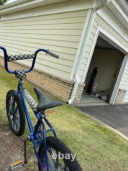 VINTAGE 1976 MAG SCRAMBLER BMX BIKE OLD BICYCLE 70s SCHWINN MAGS Very Rare