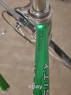 VINTAGE 1976 SCHWINN VARSITY 10-Speed Bicycle Green 22 Frame November LM502122