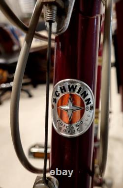 VINTAGE 1980s SCHWINN WORLD SPORT MENS 10 SPEED BICYCLE Burgundy Color New TIRES