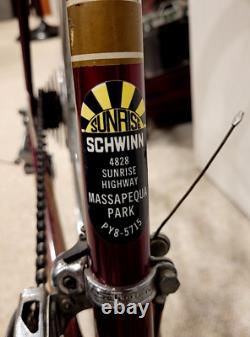 VINTAGE 1980s SCHWINN WORLD SPORT MENS 10 SPEED BICYCLE Burgundy Color New TIRES
