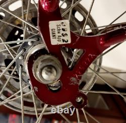 VINTAGE 1980s SCHWINN WORLD SPORT MENS 10 SPEED BICYCLE Burgundy Color New TIRES VINTAGE 1980s SCHWINN WORLD SPORT MENS 10 SPEED BICYCLE Burgundy Color New TIRES