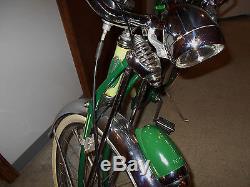Vintage Schwinn Panther Mens Bike. Beautifully Restored! Look