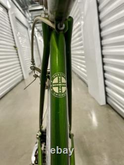 VTG 1970s Classic Schwinn Varsity 10 Speed Touring Road Bike Steel USA Chicago