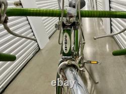 VTG 1970s Classic Schwinn Varsity 10 Speed Touring Road Bike Steel USA Chicago