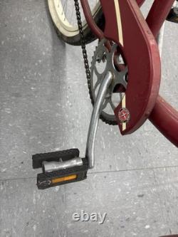 VTG Schwinn Legacy 26-inch cruiser bicycle