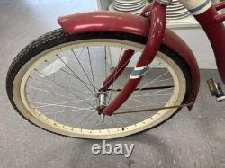 VTG Schwinn Legacy 26-inch cruiser bicycle