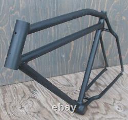 Vintage 1935 Prewar Schwinn B10E Bike FRAME 26RatRodTankCruiser Bicycle Klunker