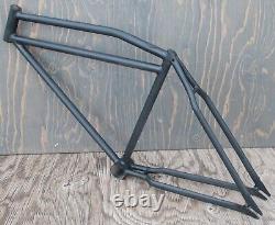 Vintage 1935 Prewar Schwinn B10E Bike FRAME 26RatRodTankCruiser Bicycle Klunker