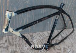 Vintage 1940 Prewar Schwinn The World Bike FRAME 26Tank Cruiser Bicycle Klunker Vintage 1940 Prewar Schwinn The World Bike FRAME 26Tank Cruiser Bicycle Klunker