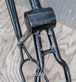 Vintage 1940 Prewar Schwinn The World Bike FRAME 26Tank Cruiser Bicycle Klunker Vintage 1940 Prewar Schwinn The World Bike FRAME 26Tank Cruiser Bicycle Klunker