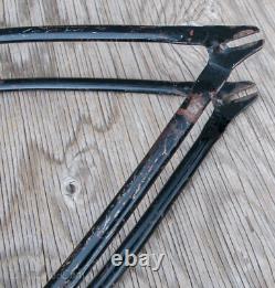 Vintage 1940 Prewar Schwinn The World Bike FRAME 26Tank Cruiser Bicycle Klunker Vintage 1940 Prewar Schwinn The World Bike FRAME 26Tank Cruiser Bicycle Klunker