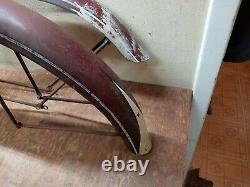 Vintage 1940's-50's Schwinn 26 Autocycle B6 ducktail bicycle Fenders Phantom s2