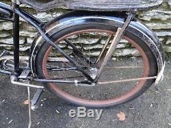 Vintage 1941 Prewar Schwinn Admiral Balloon Tire Bicycle