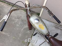 Vintage 1949 BF Goodrich Schwinn/Whizzer Motorbike