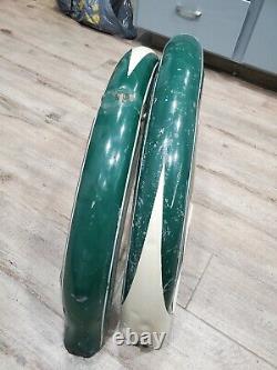 Vintage 1950s Schwinn 26 2.125 S2 Balloon Tire Fenders Hornet bike 1940's 50's