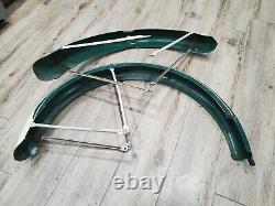 Vintage 1950s Schwinn 26 2.125 S2 Balloon Tire Fenders Hornet bike 1940's 50's