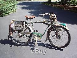 Vintage 1958 Schwinn GREEN Phantom 26 Bicycle