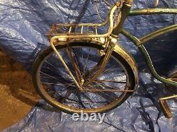 Vintage 1959 Men's 3-Speed SCHWINN CORVETTE Bicycle. Green. H912373