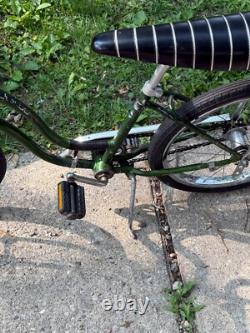 Vintage 1960's-70's Schwinn Stingray-Remarkable Condition